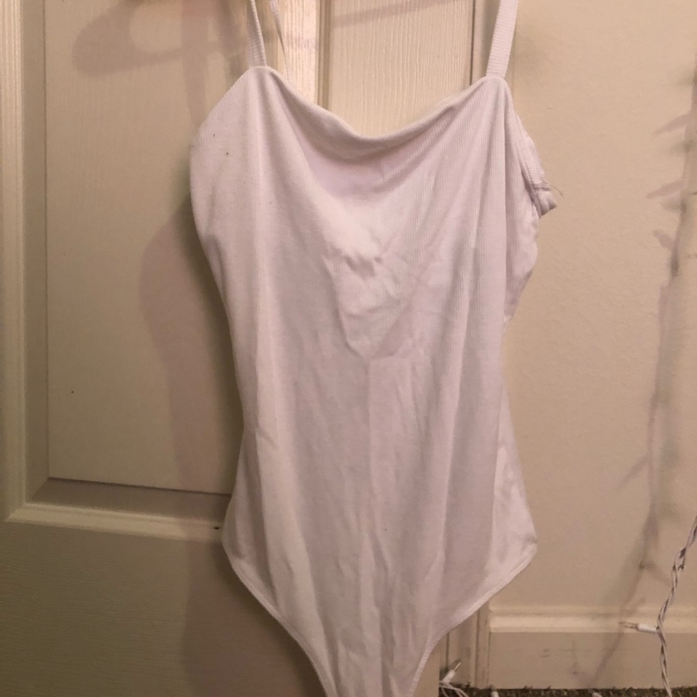 White ribbed body suit